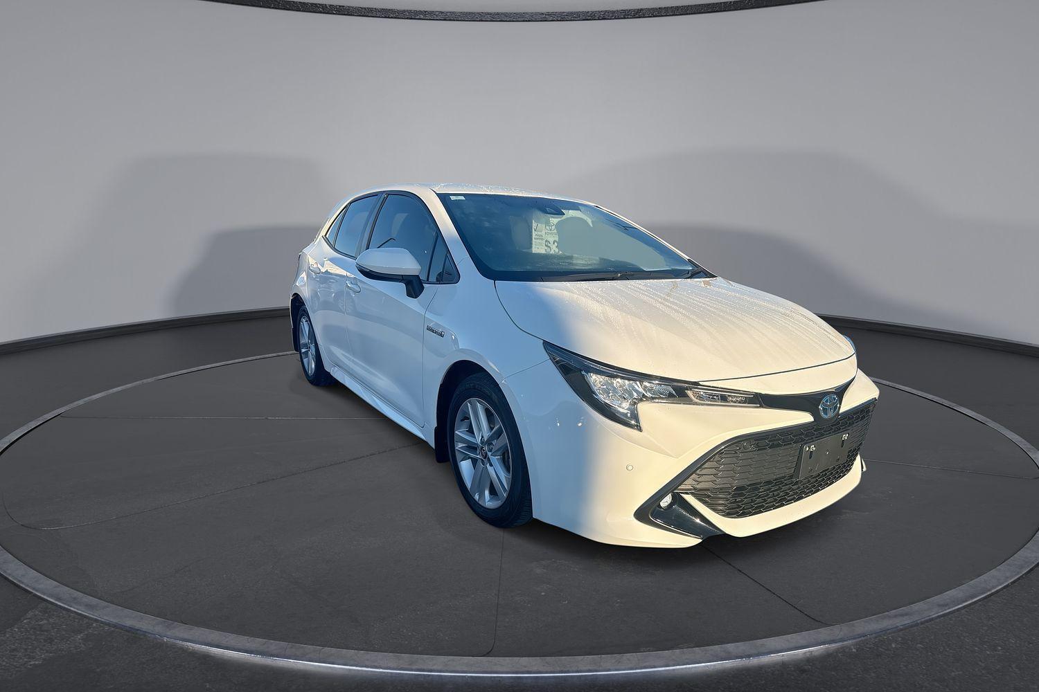 2022 Toyota Corolla SX in White