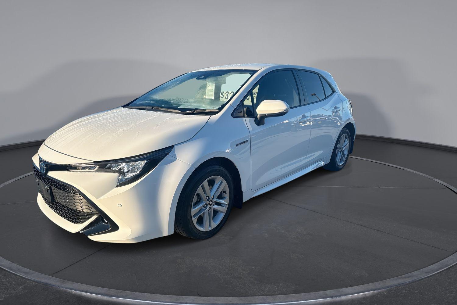 2022 Toyota Corolla SX in White