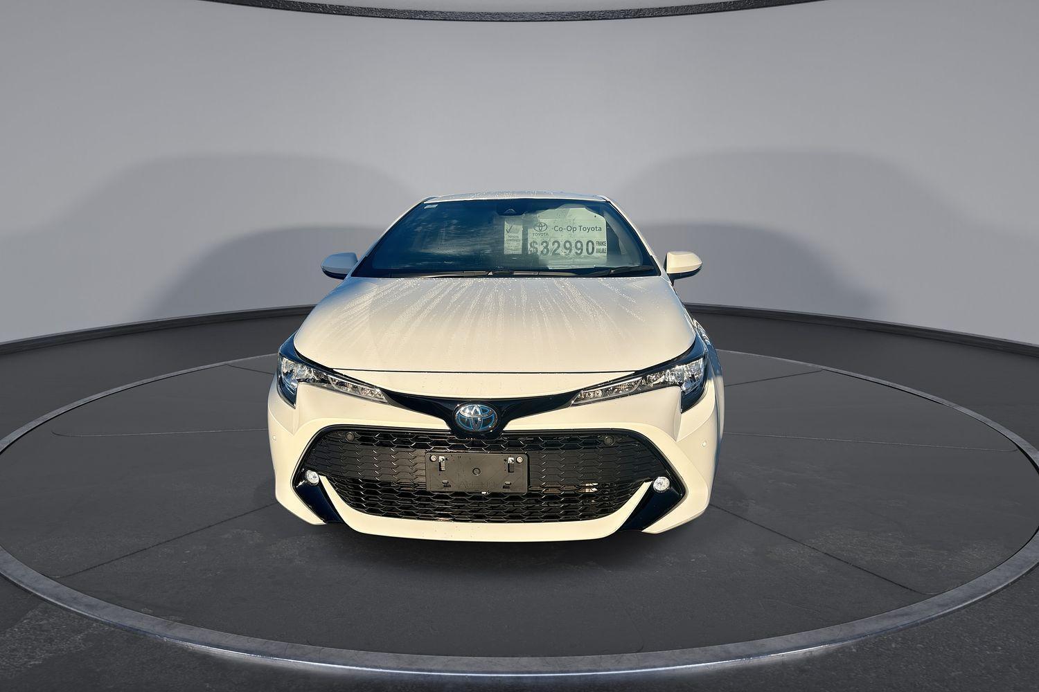 2022 Toyota Corolla SX in White