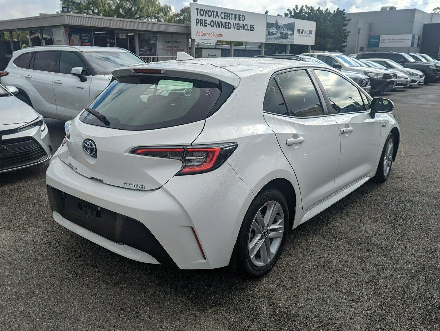 2022 Toyota Corolla Ascent Sport in White