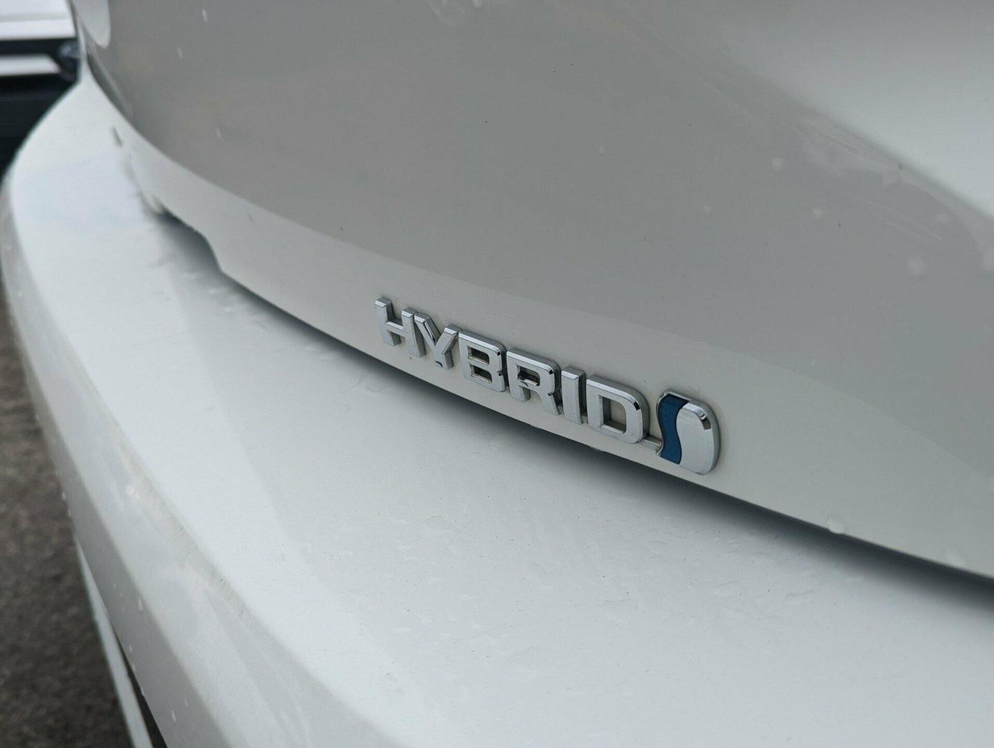 2022 Toyota Corolla Ascent Sport in White