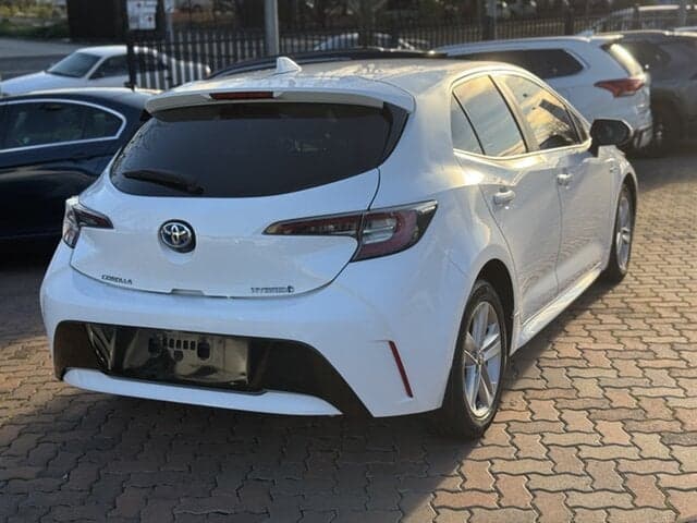 2019 Toyota Corolla SX in White