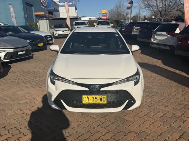 2020 Toyota Corolla Ascent Sport in White