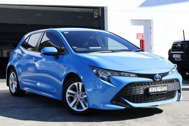 2018 Toyota Corolla Ascent Sport in Blue