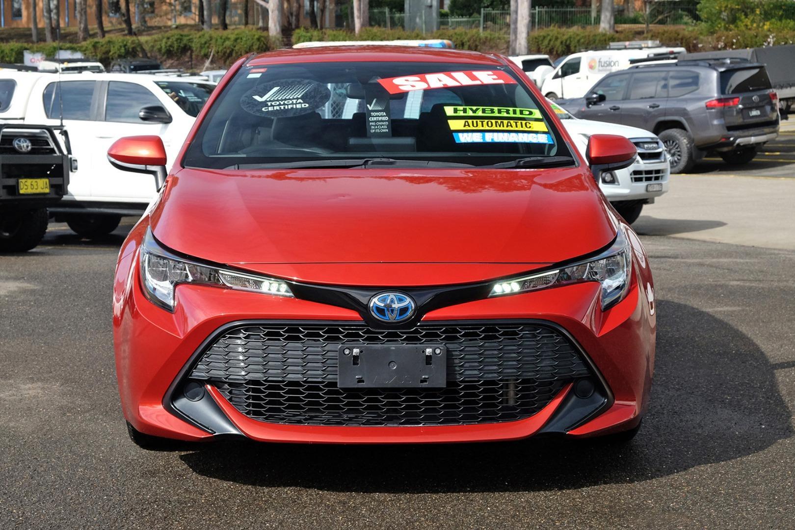 2018 Toyota Corolla Ascent Sport in Red
