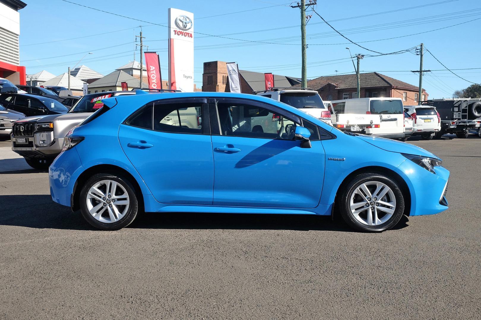 2019 Toyota Corolla Ascent Sport in Blue