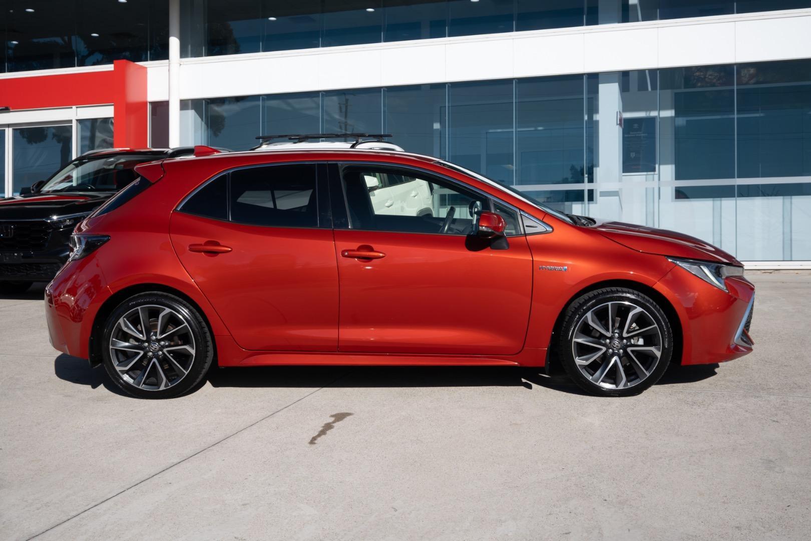 2019 Toyota Corolla ZR in Red