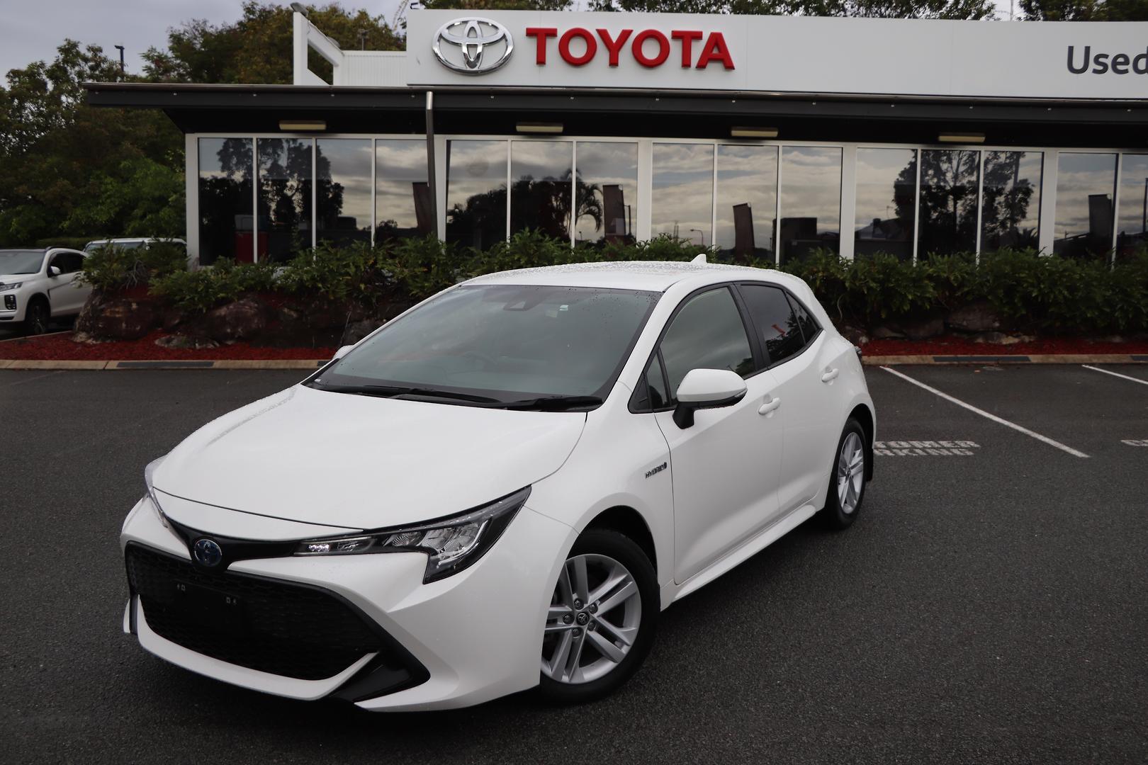 2020 Toyota Corolla Ascent Sport in White