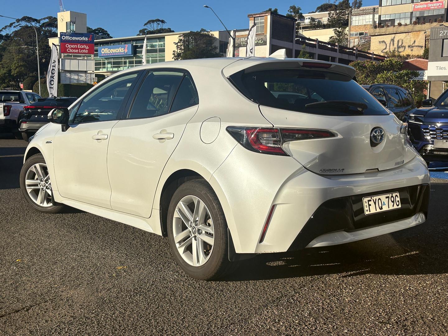 2022 Toyota Corolla Ascent Sport in White