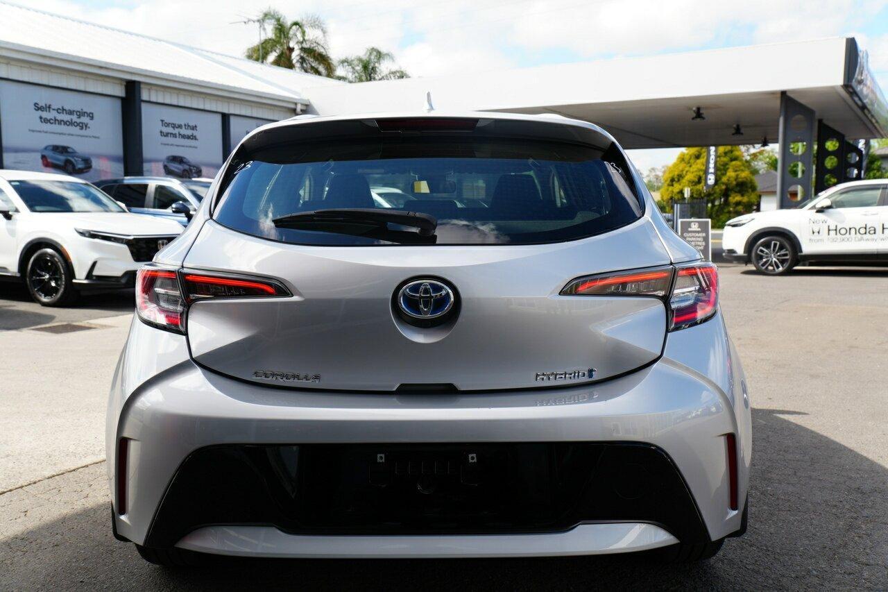 2022 Toyota Corolla Ascent Sport in Silver