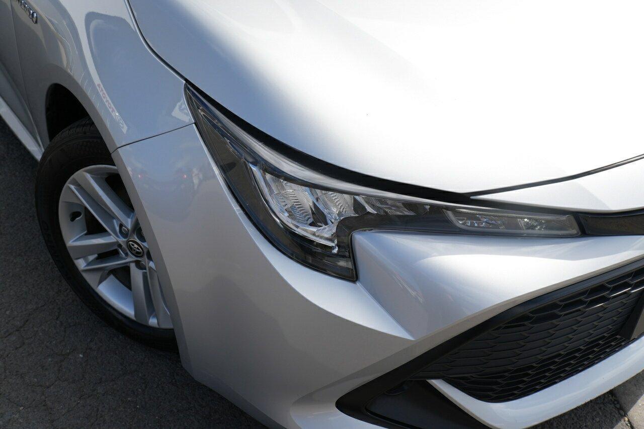 2022 Toyota Corolla Ascent Sport in Silver