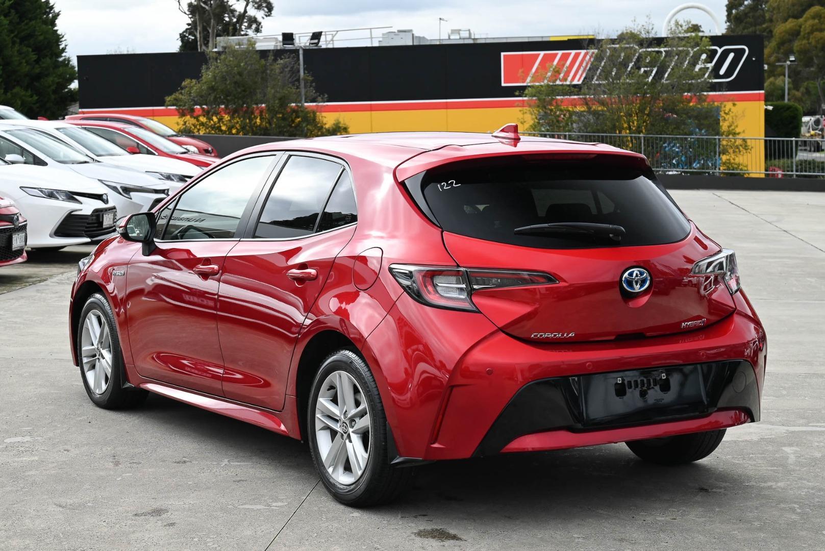 2022 Toyota Corolla Ascent Sport in Red