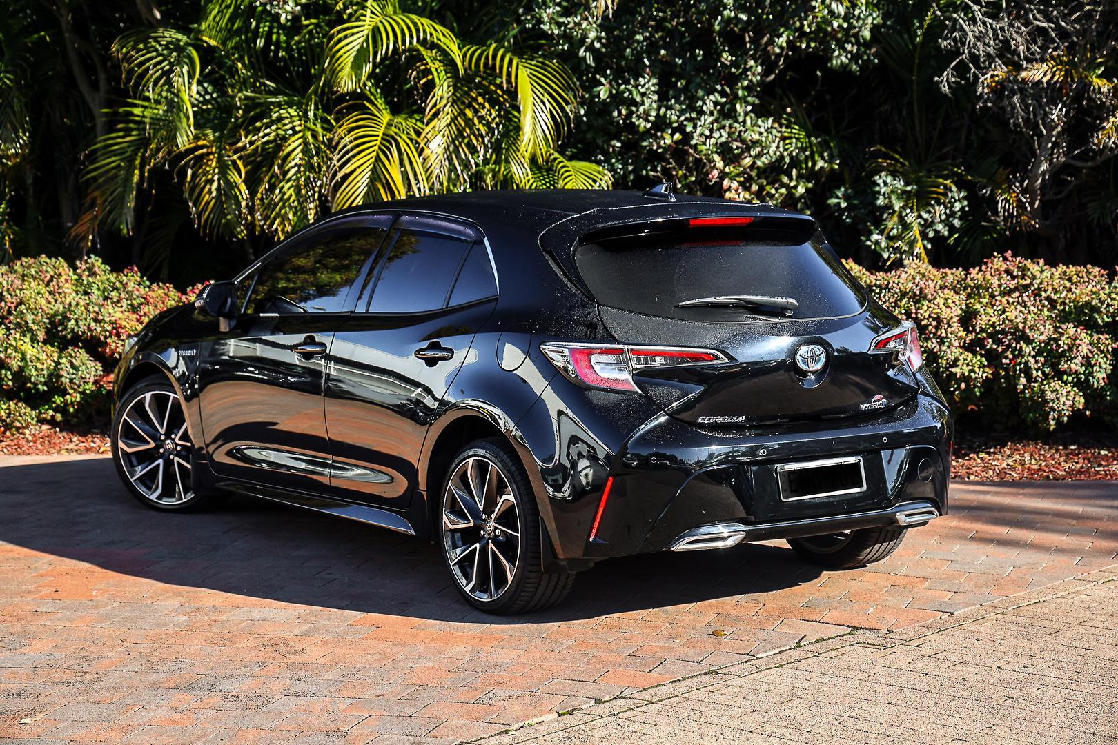 2020 Toyota Corolla ZR in Black