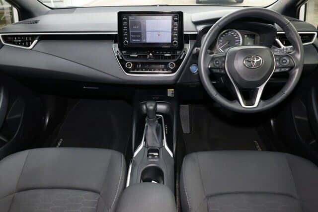 2020 Toyota Corolla SX in White