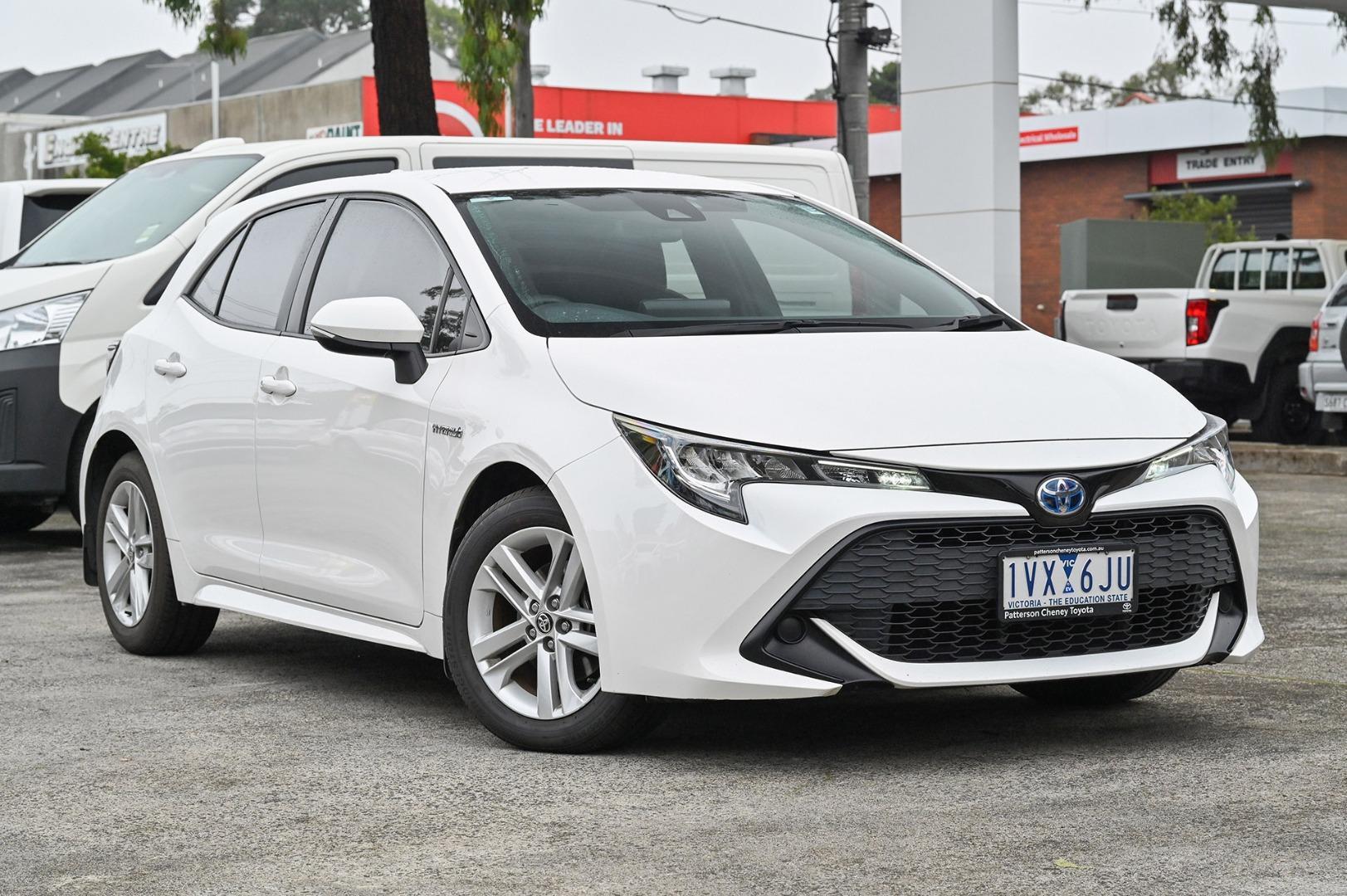 2022 Toyota Corolla Ascent Sport in White