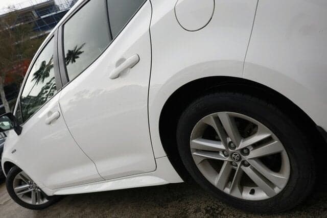 2018 Toyota Corolla Ascent Sport in White