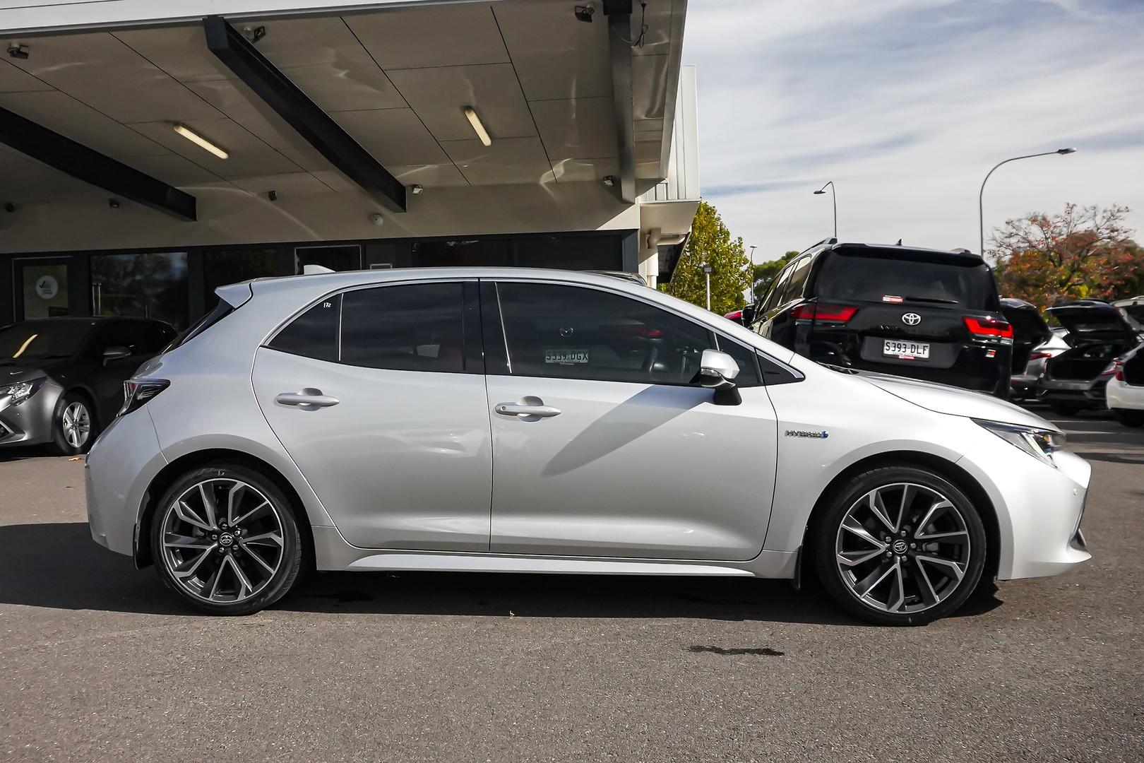 2018 Toyota Corolla ZR in Silver