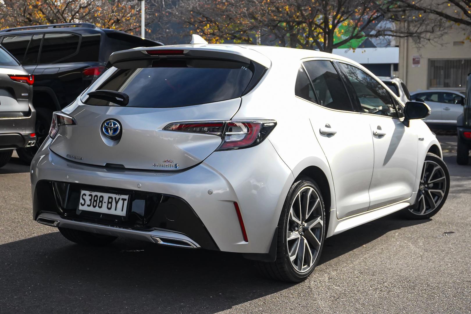 2018 Toyota Corolla ZR in Silver