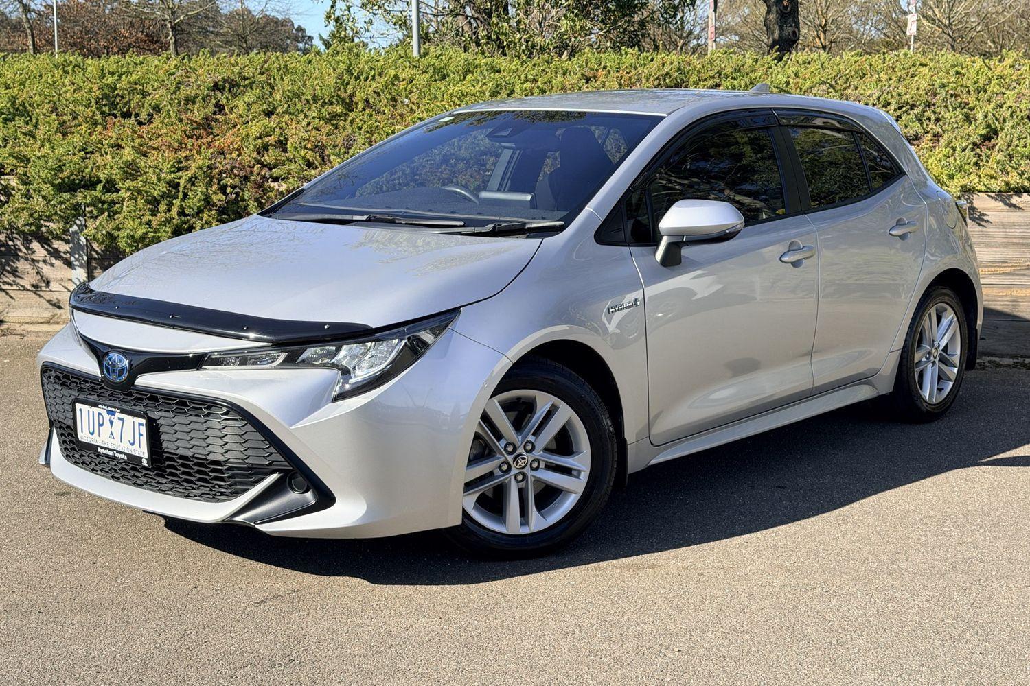 2019 Toyota Corolla Ascent Sport in Silver