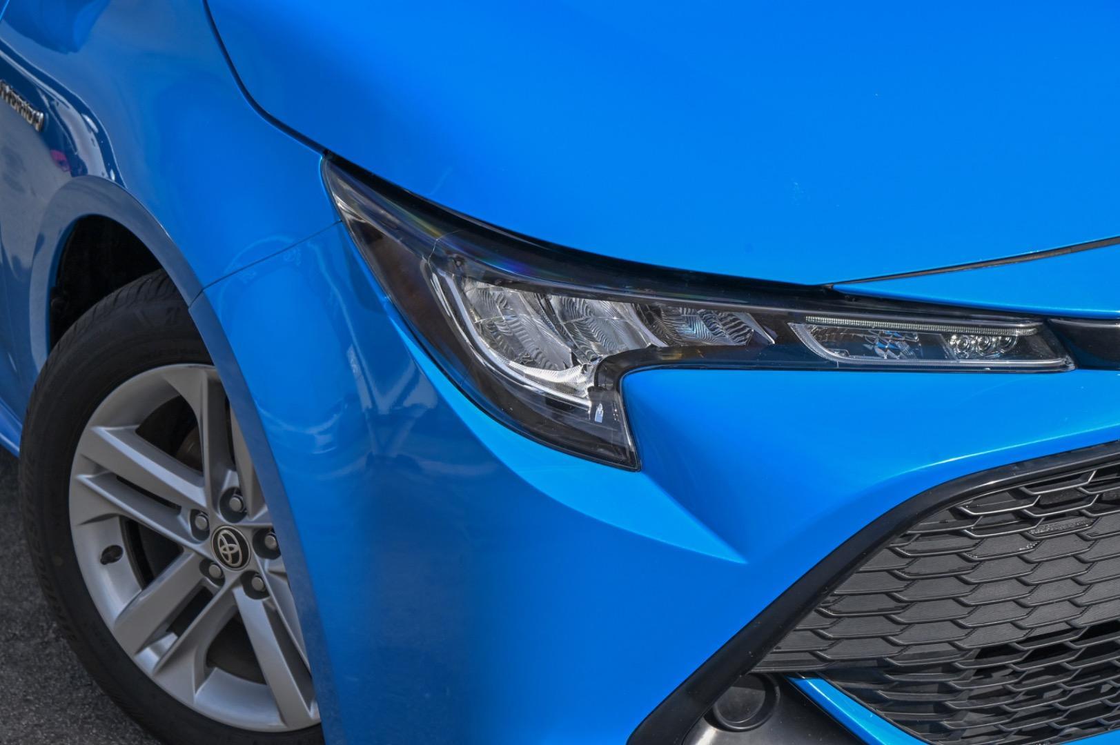 2020 Toyota Corolla Ascent Sport in Blue