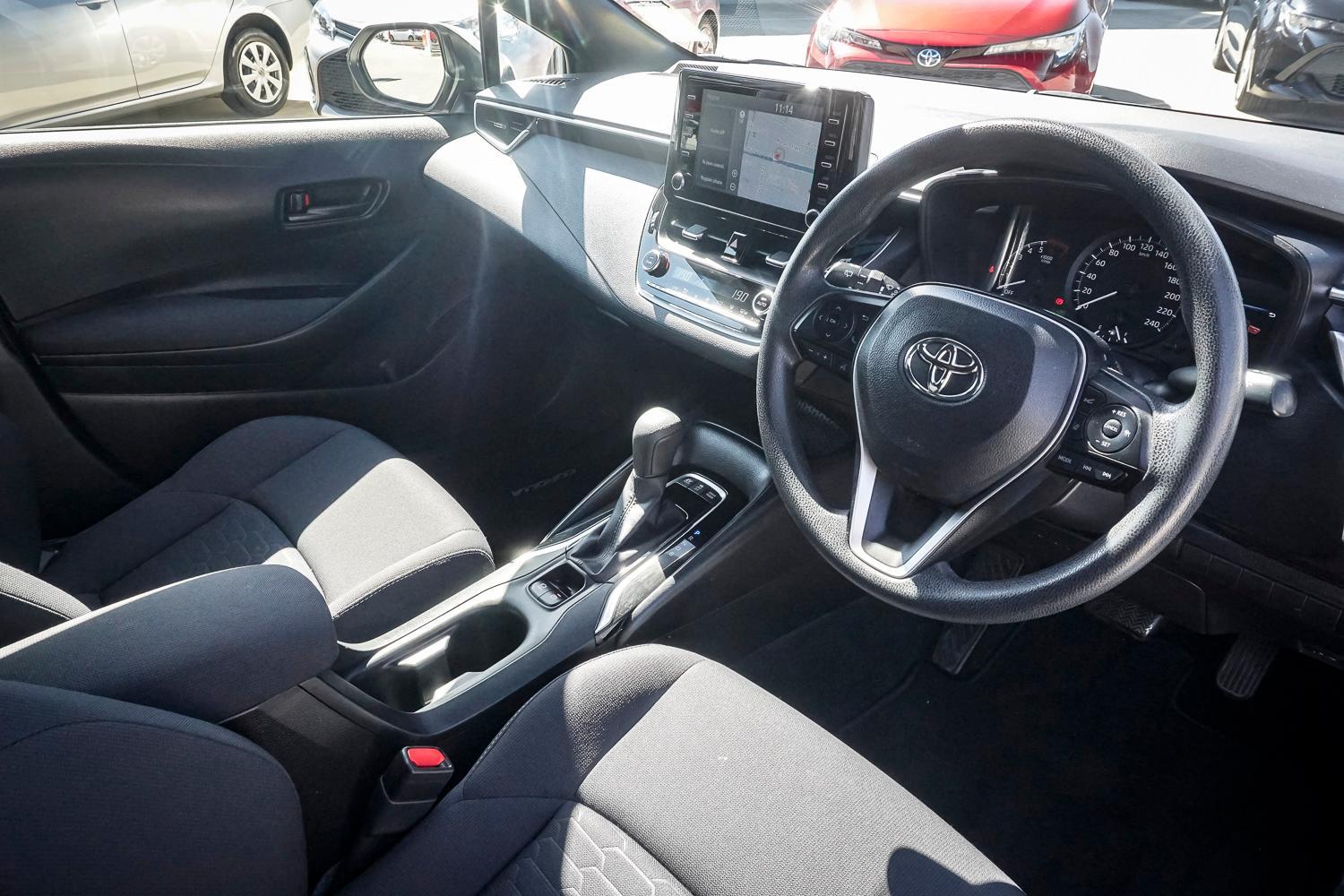 2021 Toyota Corolla Ascent Sport in White