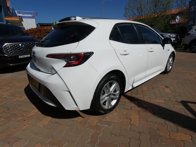 2022 Toyota Corolla Ascent Sport in White
