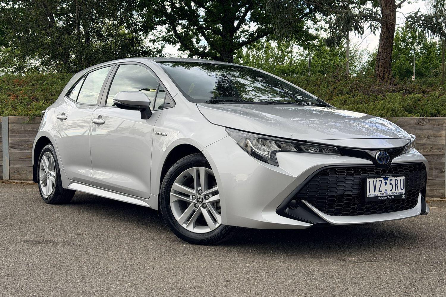 2022 Toyota Corolla Ascent Sport in Silver