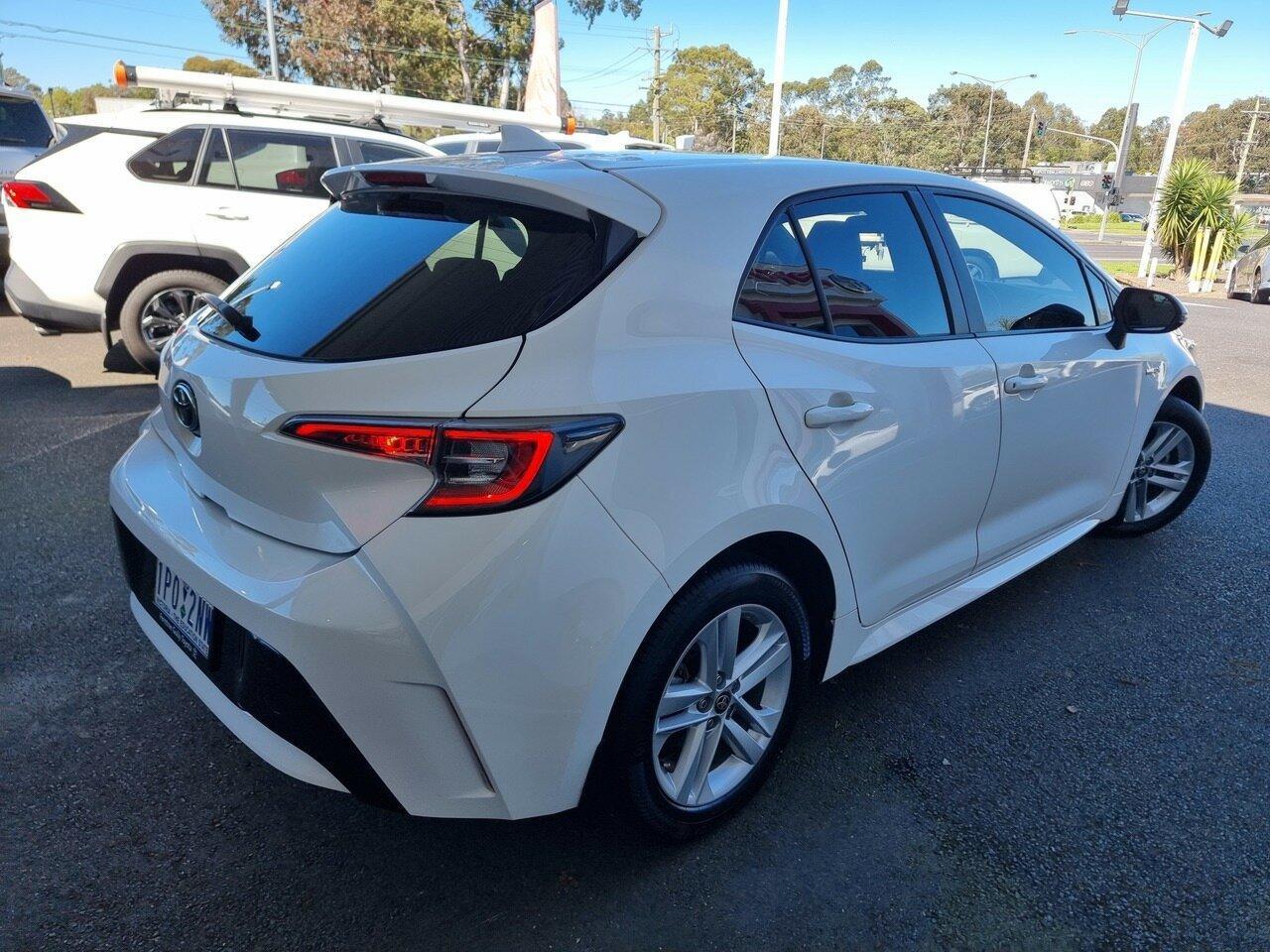 2019 Toyota Corolla Ascent Sport in White