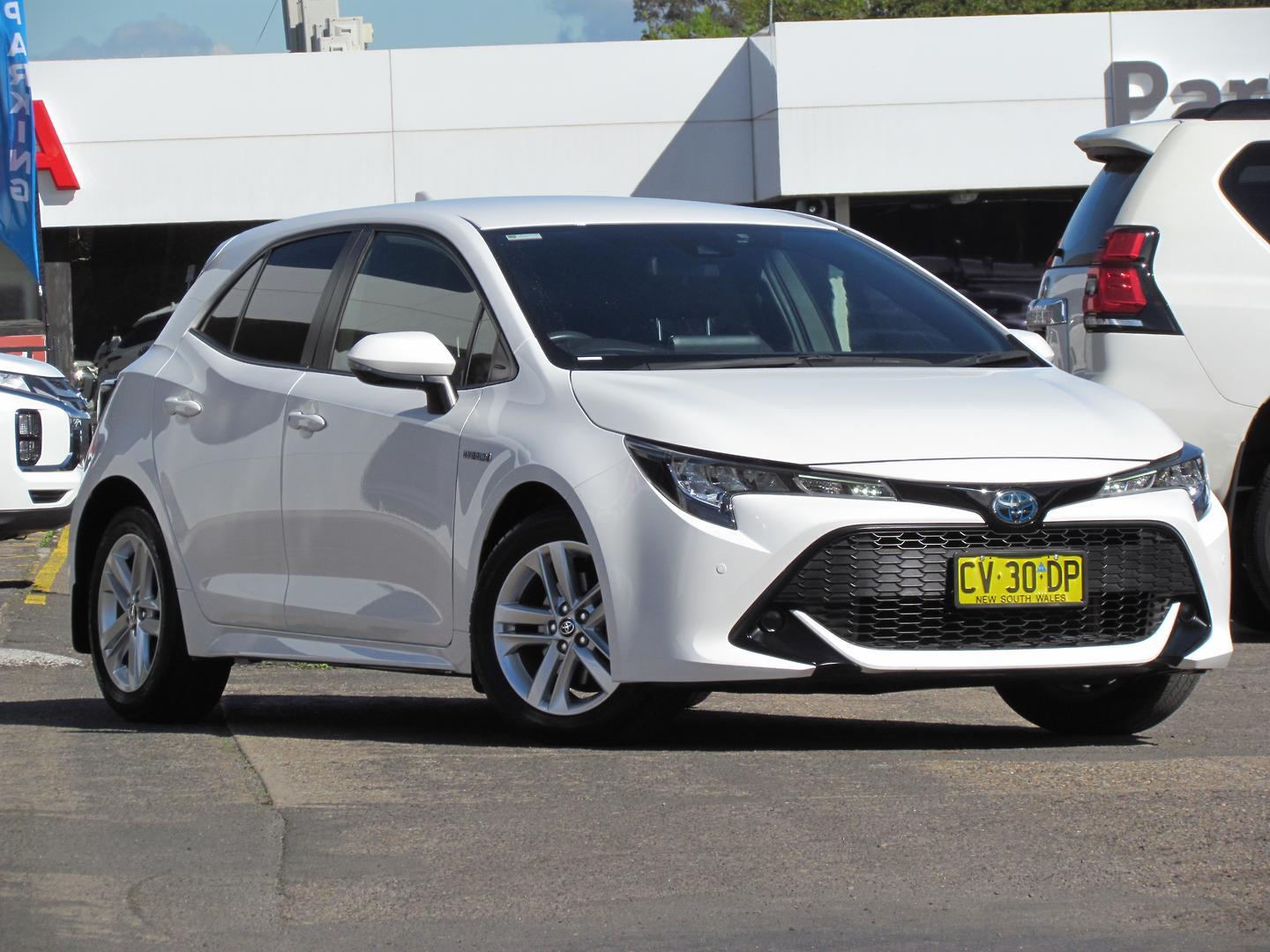 2019 Toyota Corolla Ascent Sport in White