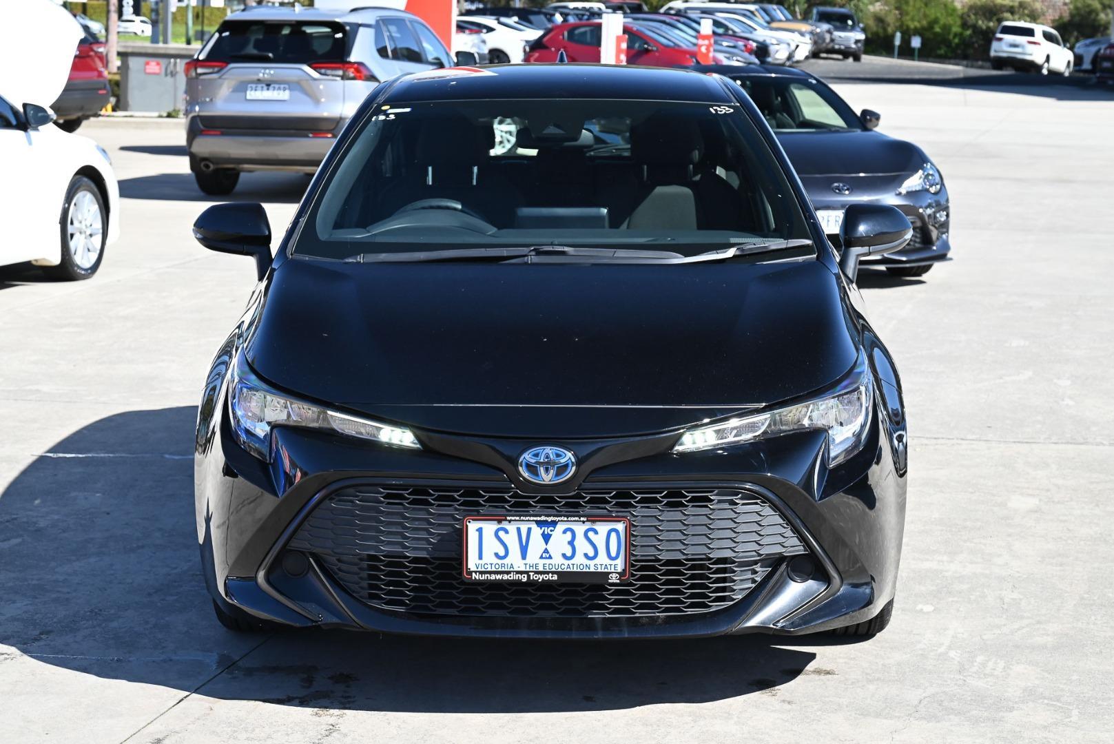 2020 Toyota Corolla Ascent Sport in Black