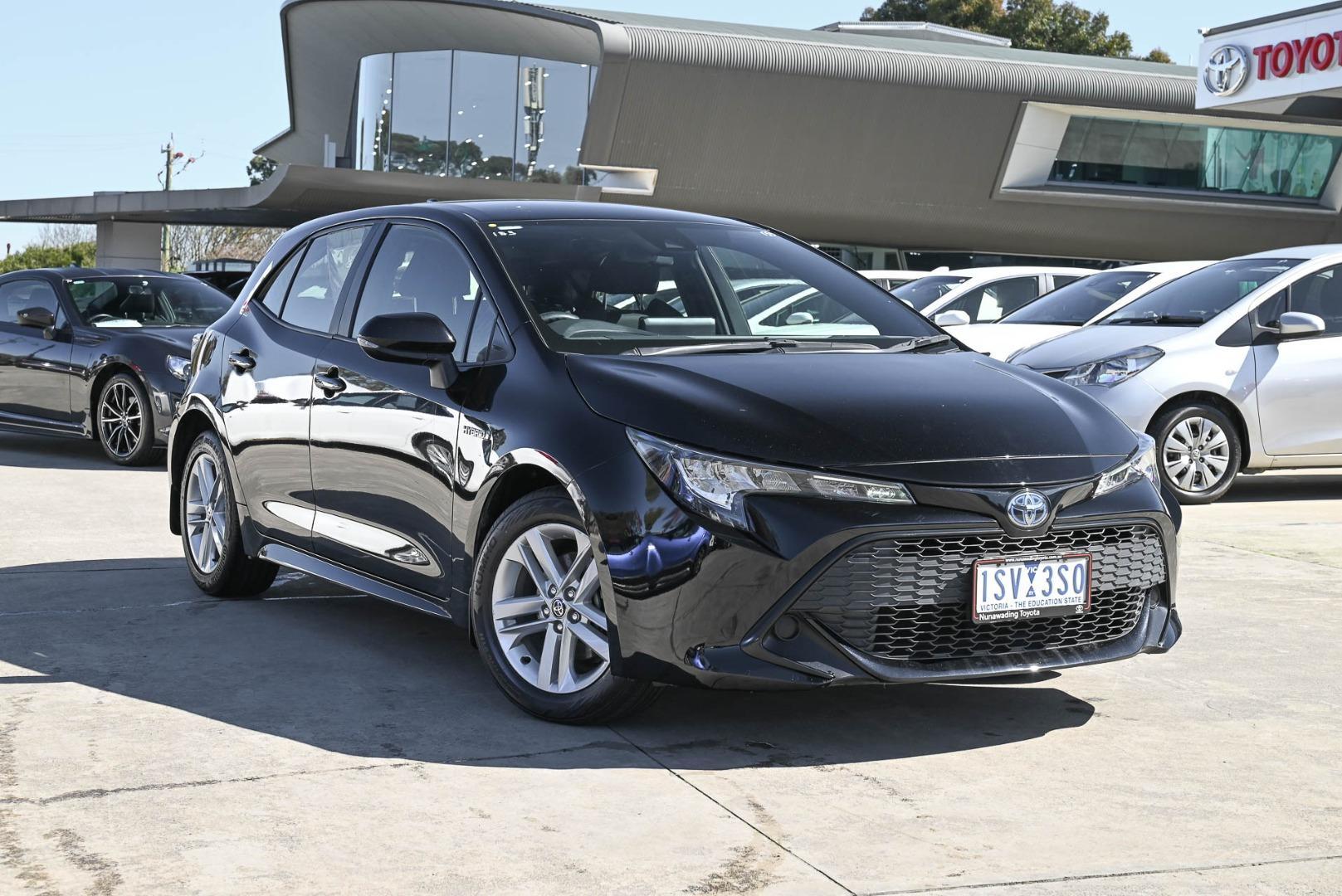 2020 Toyota Corolla Ascent Sport in Black