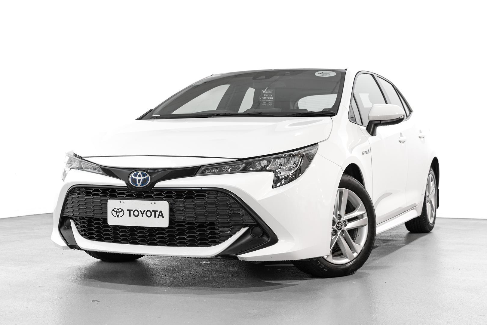 2021 Toyota Corolla Ascent Sport in White