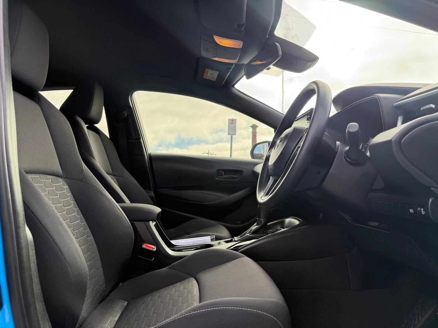 2021 Toyota Corolla Ascent Sport in Blue