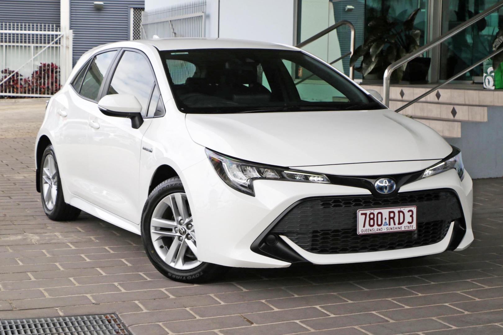 2021 Toyota Corolla Ascent Sport in White