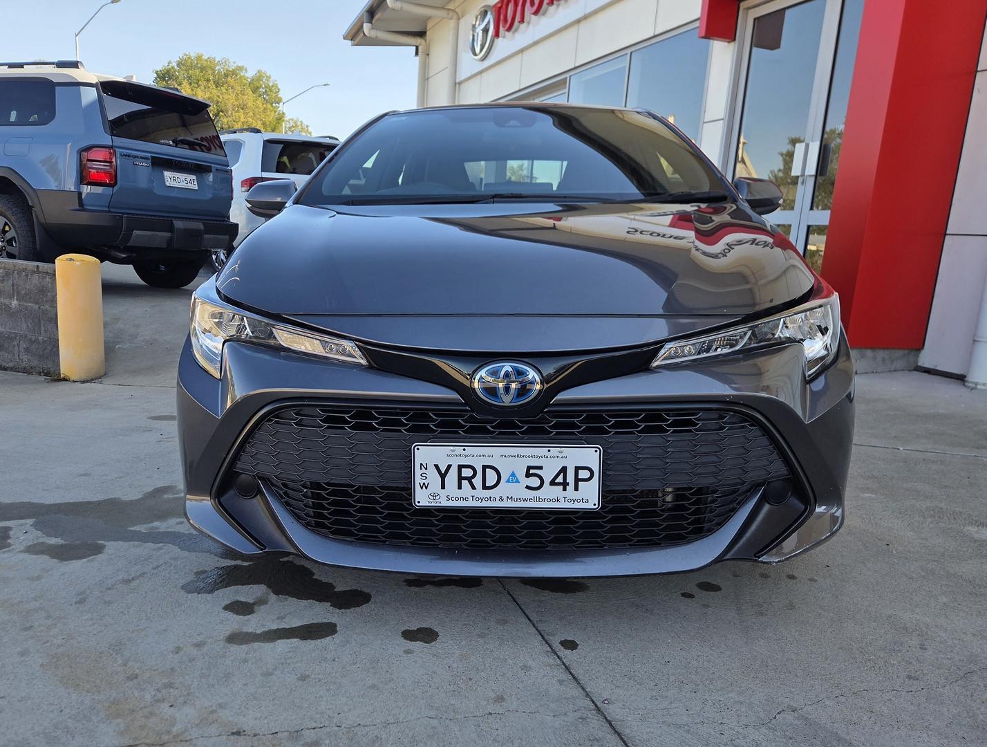 2022 Toyota Corolla Ascent Sport in Silver
