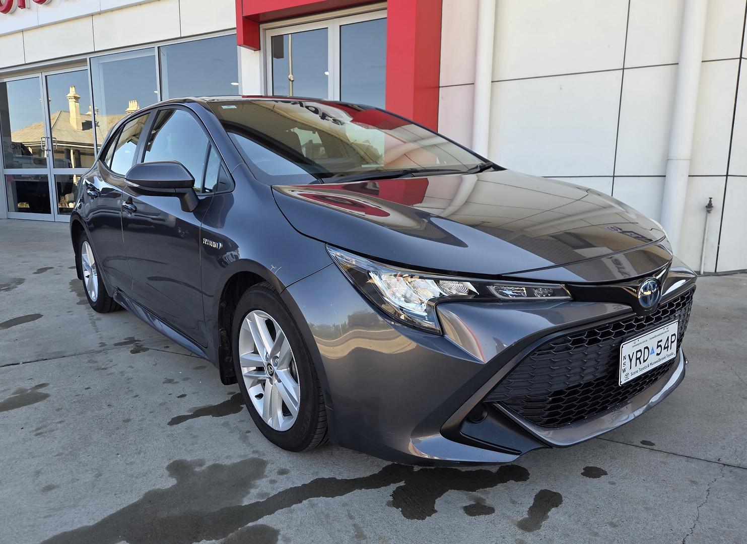2022 Toyota Corolla Ascent Sport in Silver