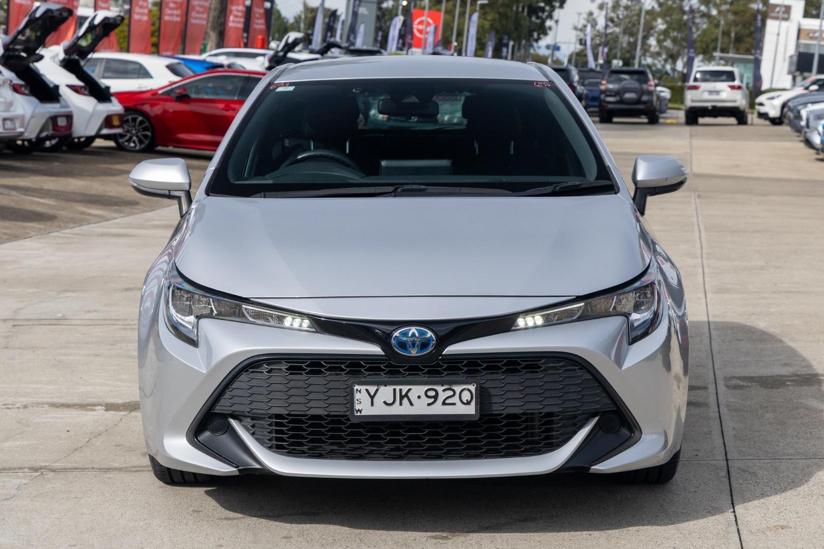 2019 Toyota Corolla Ascent Sport in Silver
