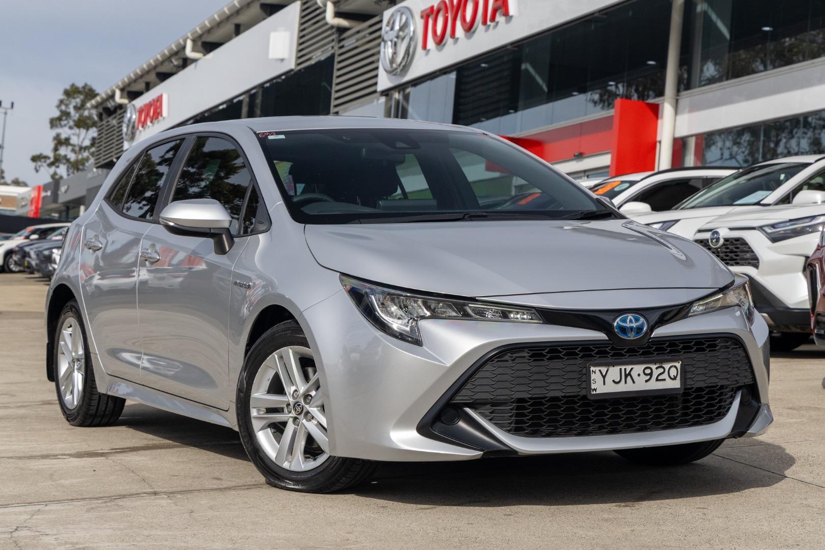 2019 Toyota Corolla Ascent Sport in Silver