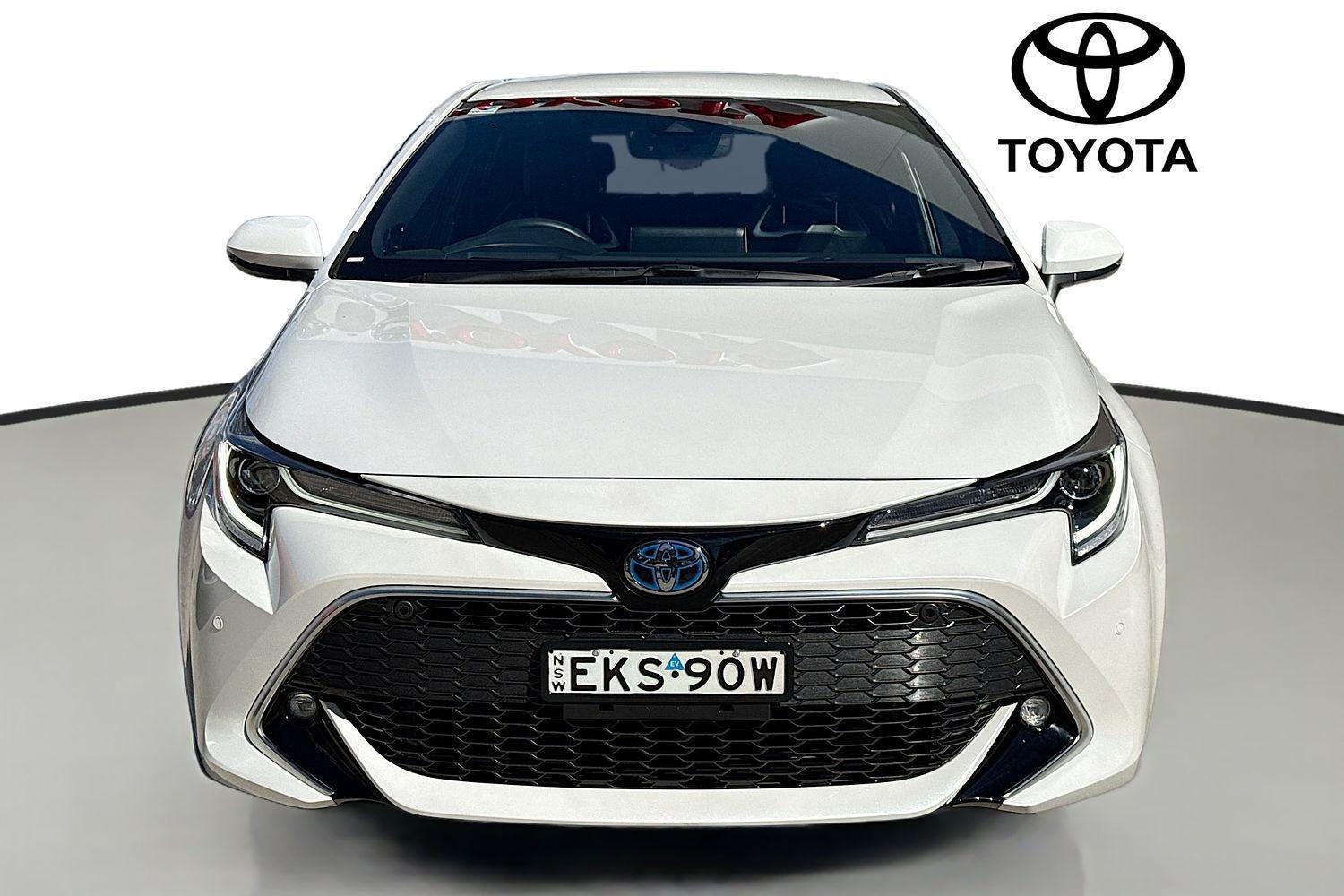 2020 Toyota Corolla ZR in White
