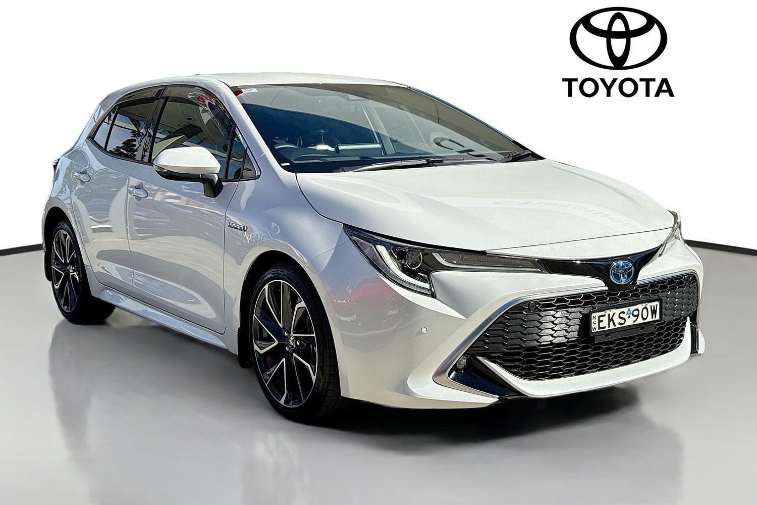 2020 Toyota Corolla ZR in White