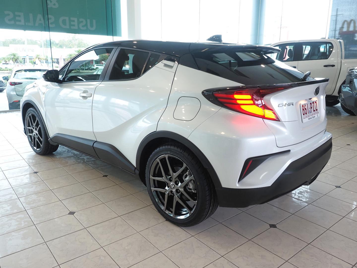 2022 Toyota C-HR GR-S in Two Tone White