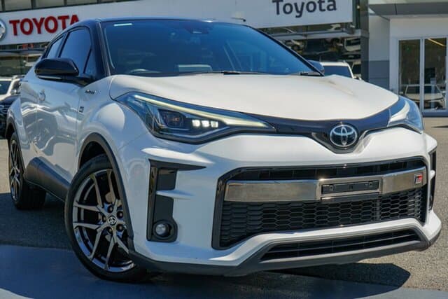 2022 Toyota C-HR GR-S in Two Tone White