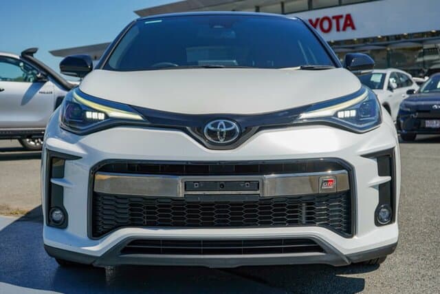 2022 Toyota C-HR GR-S in Two Tone White