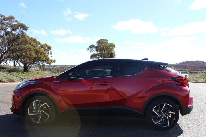 2022 Toyota C-HR Koba 2WD in Two Tone Red