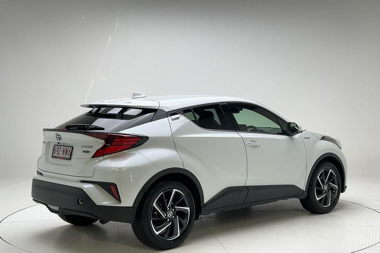 2023 Toyota C-HR Koba 2WD in White
