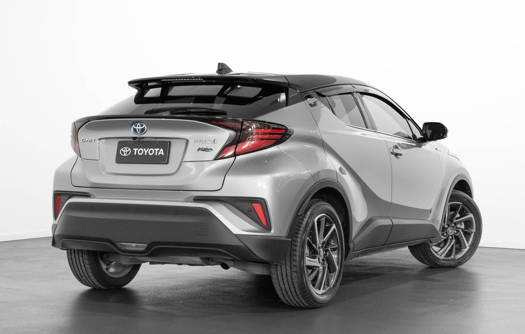 2020 Toyota C-HR Koba 2WD in Two Tone Silver