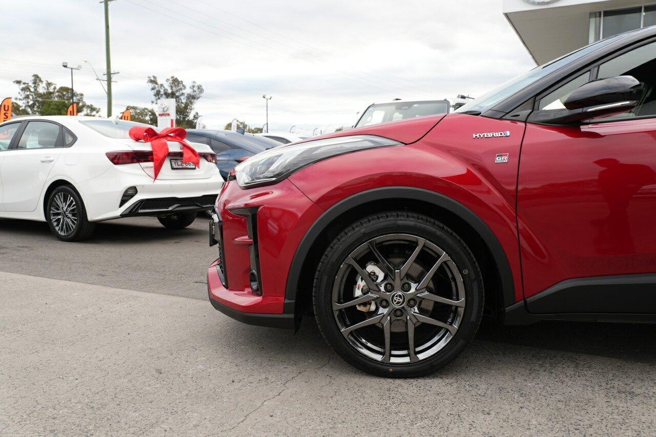 2022 Toyota C-HR GR-S in Red