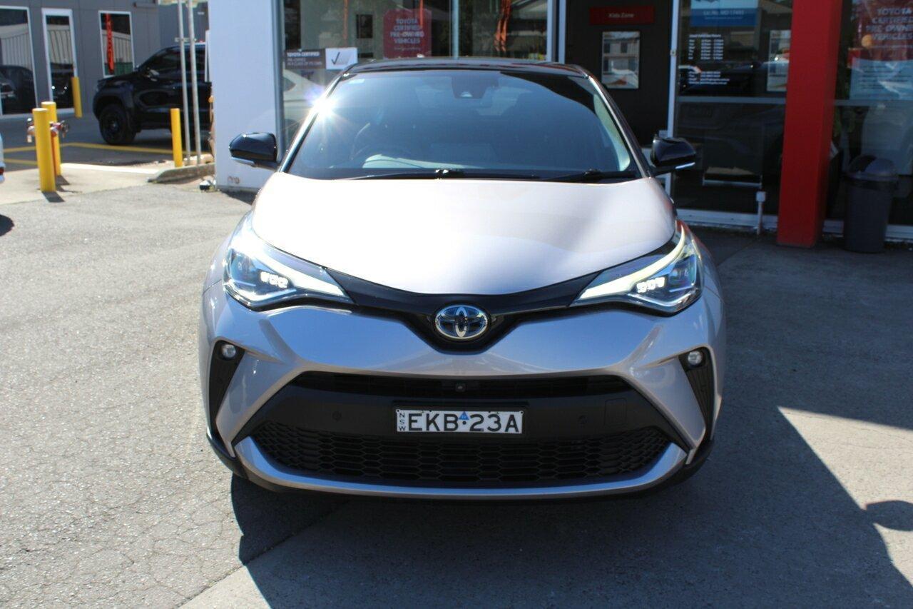 2020 Toyota C-HR Koba 2WD in Two Tone Silver