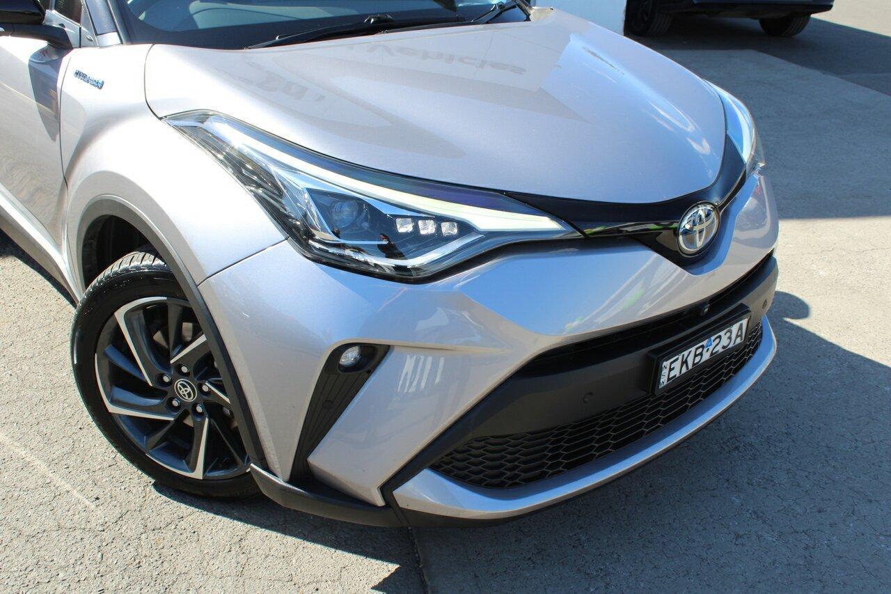 2020 Toyota C-HR Koba 2WD in Two Tone Silver