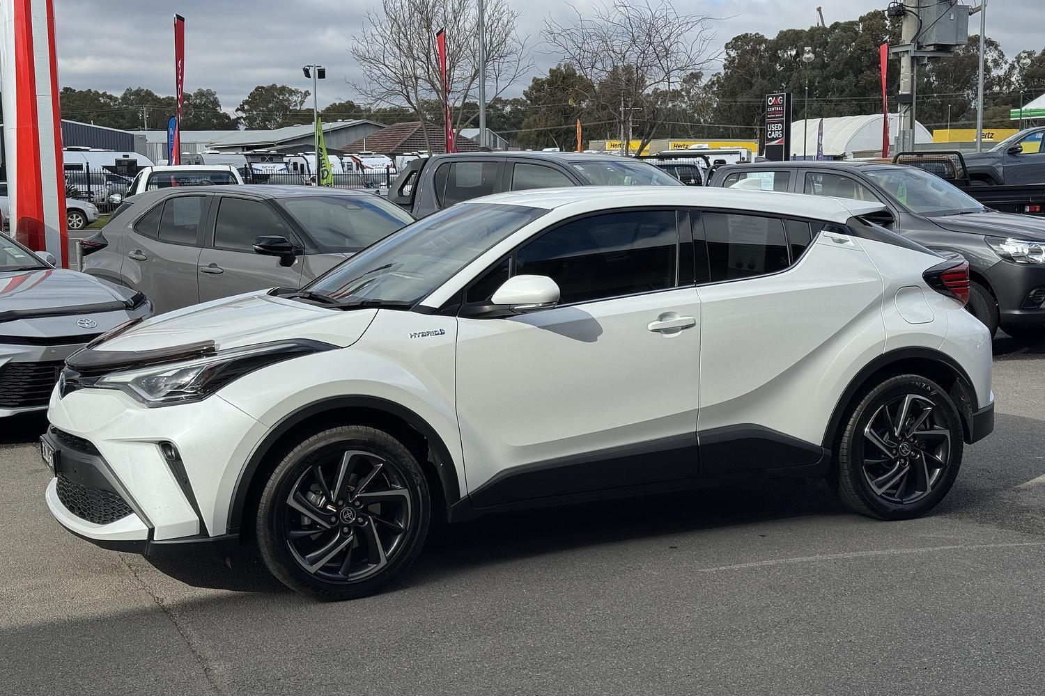 2023 Toyota C-HR Koba 2WD in White
